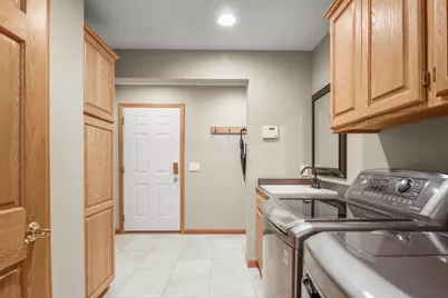 933 Chalfont Drive, Sun Prairie, WI 53590 - Photo 19