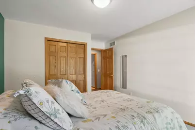 933 Chalfont Drive, Sun Prairie, WI 53590 - Photo 27