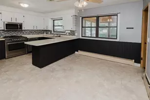 1422 Ellen Ave, Madison, WI 53716 - Photo 7