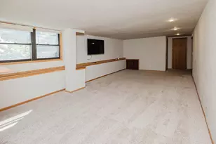 1422 Ellen Ave, Madison, WI 53716 - Photo 35