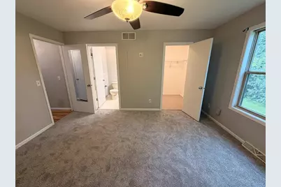 25 Plum Tree Village, Beloit, WI 53511 - Photo 23