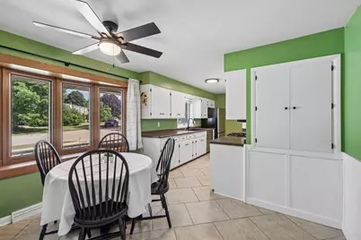 435 Baitinger Court, Sun Prairie, WI 53590 - Photo 9