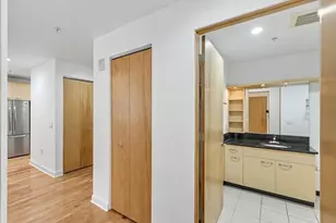 309 W Washington Ave, Madison, WI 53703 - Photo 13