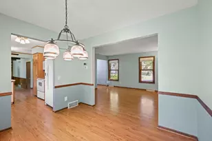 7830 W Oakbrook Cir, Madison, WI 53717 - Photo 15