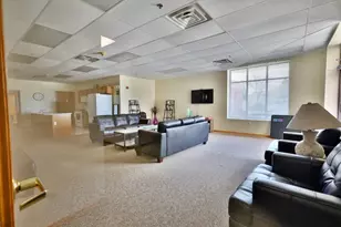 301 Harbour Town Dr, Madison, WI 53717 - Photo 37