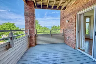 301 Harbour Town Dr, Madison, WI 53717 - Photo 19