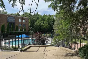 325 S Yellowstone Dr, Madison, WI 53705 - Photo 7