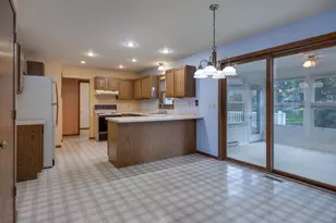 440 Aspen Ct, Verona, WI 53593 - Photo 5