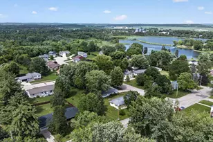 615 Village Dr, Belleville, WI 53508 - Photo 35