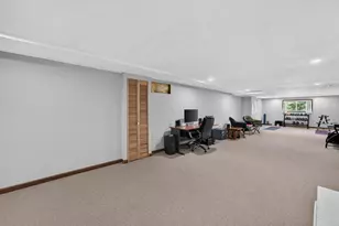 615 Village Dr, Belleville, WI 53508 - Photo 27
