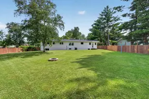 615 Village Dr, Belleville, WI 53508 - Photo 31