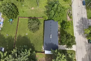 615 Village Dr, Belleville, WI 53508 - Photo 43