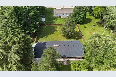 615 Village Drive, Belleville, WI 53508 - Photo 45