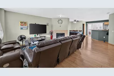 707 Cricket Lane #5, Madison, WI 53562 - Photo 3