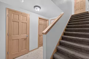 707 Cricket Ln, Middleton, WI 53562 - Photo 13