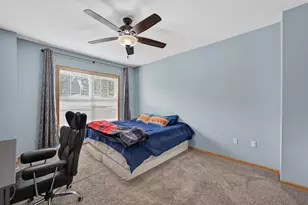 707 Cricket Ln, Middleton, WI 53562 - Photo 17