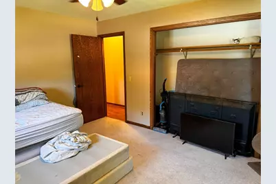 513 N Hume Avenue, Marshfield, WI 54449 - Photo 17