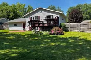 513 N Hume Ave, Marshfield, WI 54449 - Photo 7
