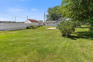 111 Superior St, Portage, WI 53901 - Photo 39