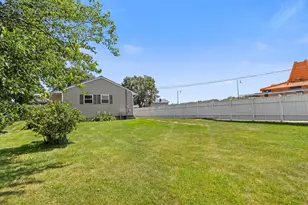 111 Superior St, Portage, WI 53901 - Photo 41