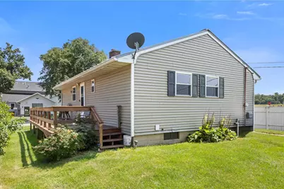 111 Superior Street, Portage, WI 53901 - Photo 5
