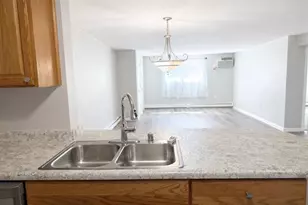 7401 Century Pl, Middleton, WI 53562 - Photo 5