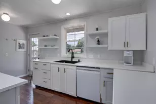 3744 Sargent St, Madison, WI 53714 - Photo 11