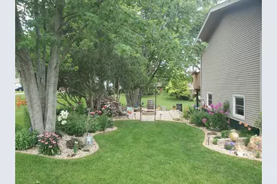 614 W Washington Street, Ridgeville, WI 53553 - Photo 5