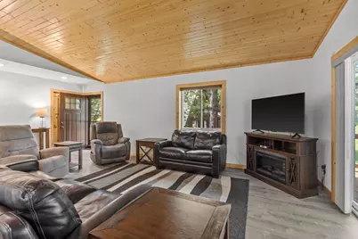 384 Lancer Court, Nekoosa, WI 54457 - Photo 11