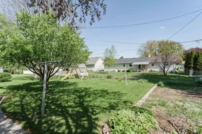 2511 Wesley Avenue, Janesville, WI 53545 - Photo 3