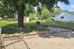 410 W Main St, Marshall, WI 53559 - Photo 9