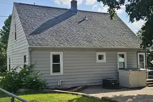 410 W Main St, Marshall, WI 53559 - Photo 5