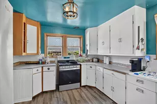 422 S Washington St, Janesville, WI 53548 - Photo 17