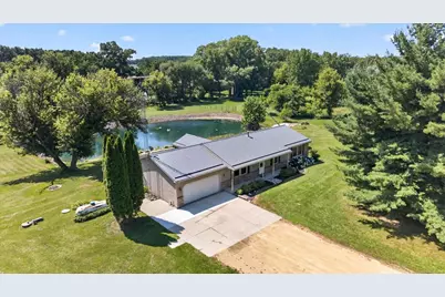 3817 S Carvers Rock Road, Avalon, WI 53505 - Photo 5