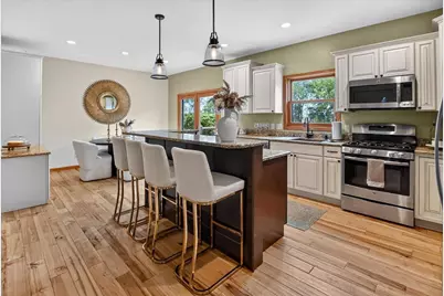 1730 Stonehaven Drive, Sun Prairie, WI 53590 - Photo 13