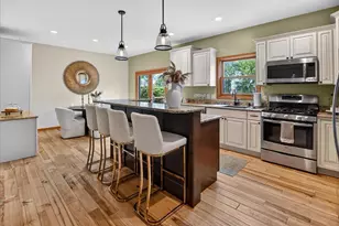 1730 Stonehaven Dr, Sun Prairie, WI 53590 - Photo 13