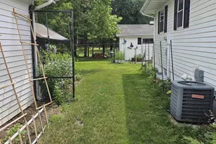 216 N Vincennes St, Adams, WI 53910 - Photo 31