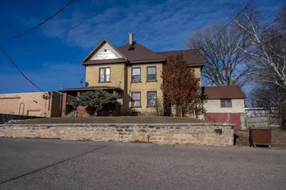 243 W State Street, Mauston, WI 53948 - Photo 1