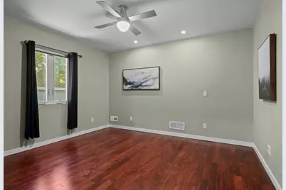 223 N Baldwin Street, Madison, WI 53703 - Photo 23