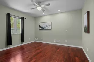 223 N Baldwin St, Madison, WI 53703 - Photo 23