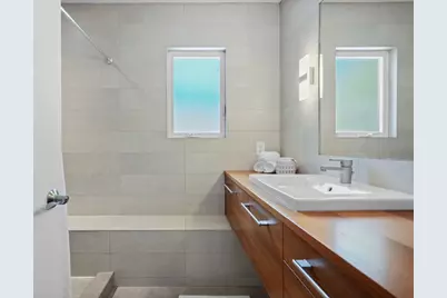 223 N Baldwin Street, Madison, WI 53703 - Photo 19
