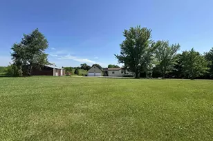 W2502 Preston Rd, Juda, WI 53550 - Photo 17