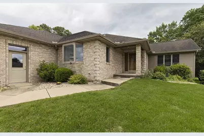 1223 W Sherman Avenue, Fort Atkinson, WI 53538 - Photo 5