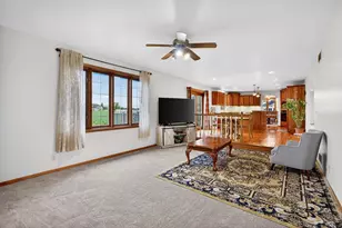 1001 Pebblebrook Courtyard, Waunakee, WI 53597 - Photo 15