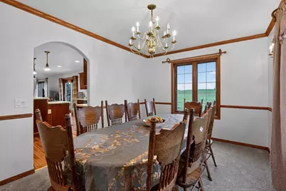 1001 Pebblebrook Courtyard, Waunakee, WI 53597 - Photo 7