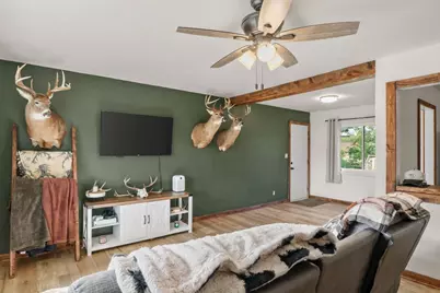 944 Hillside Drive, Jefferson, WI 53549 - Photo 9