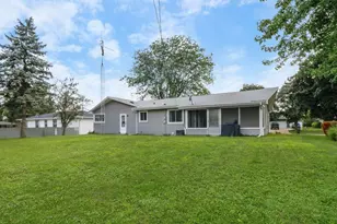 944 Hillside Dr, Jefferson, WI 53549 - Photo 27