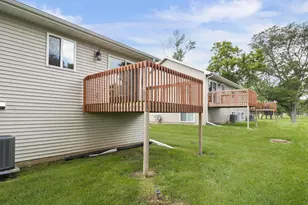922-932 Waters Edge Ct, Marshall, WI 53559 - Photo 43