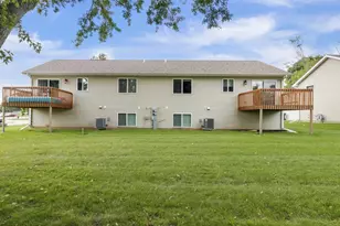 922-932 Waters Edge Ct, Marshall, WI 53559 - Photo 39