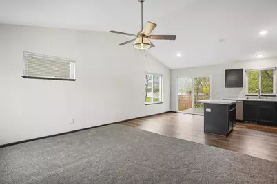 924 Waters Edge Court, Marshall, WI 53559 - Photo 11
